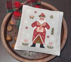 PATCHWORK SANTA CROSS STITCH PATTERN